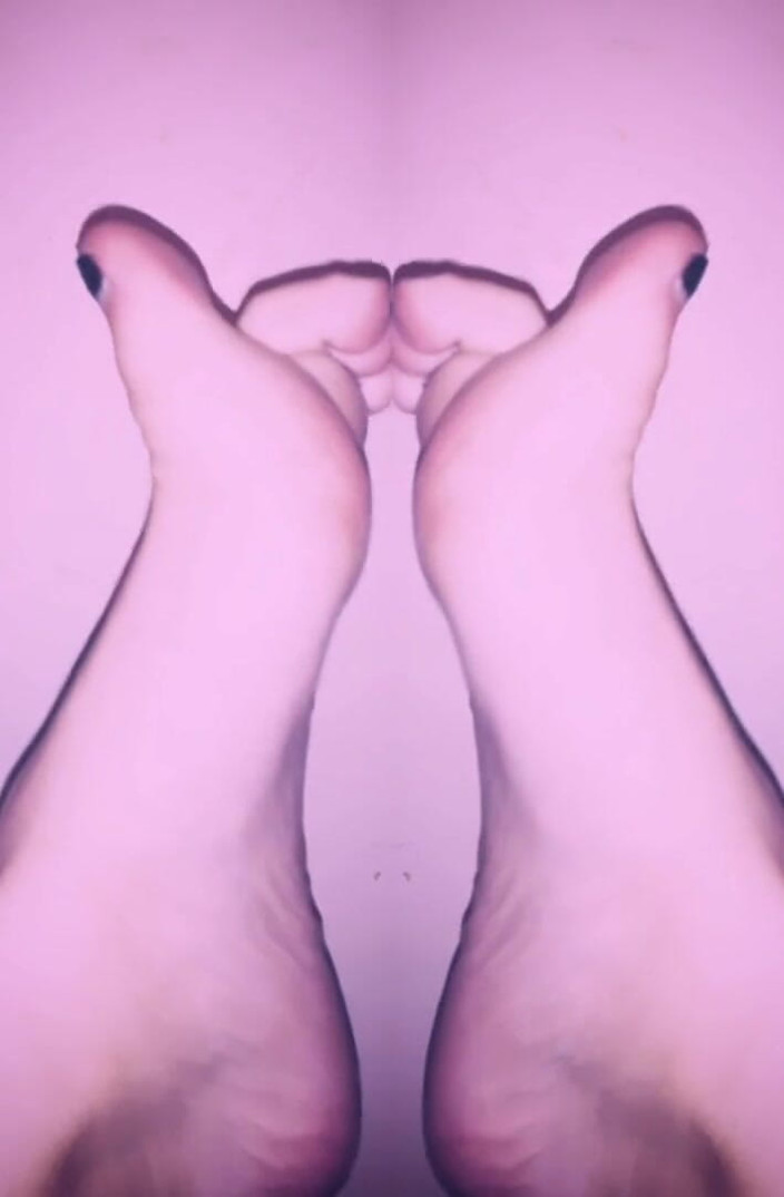 Alicia Stylez: Дрянутые ступни ступней