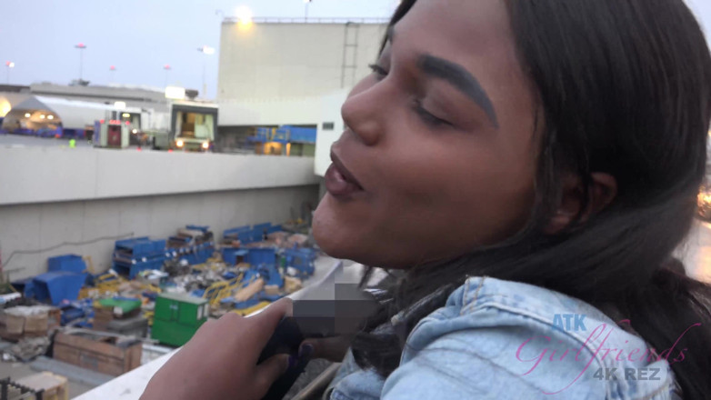 ATK Fans (Girlfriends): Liburan virtual di barcelona sama si seksi choco yara skye 1/3