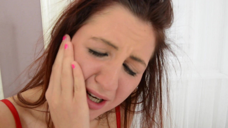 Hunterotic: Faceslapping Extreme - Swallow My Spit or I Break Your Fucking...