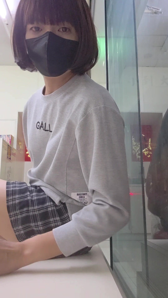 Taiwancdgirl: Celana dalam renda merah