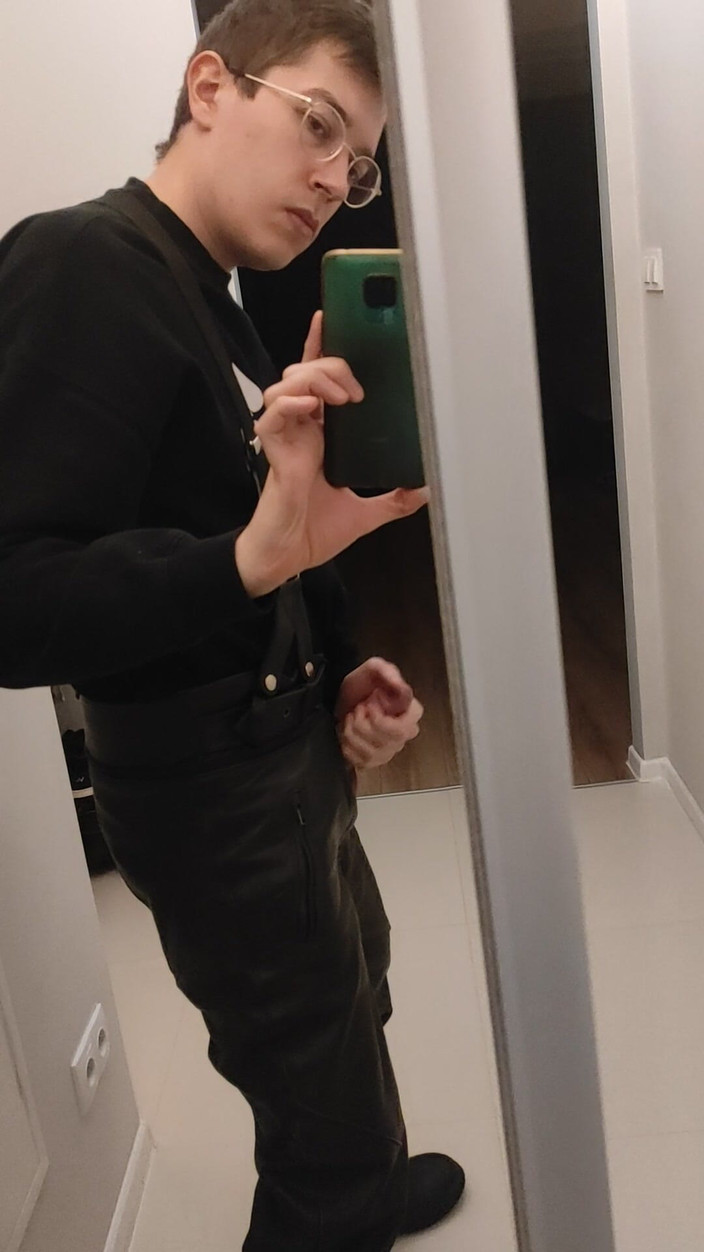 Gayfucker25: Skóra I Gumofilce