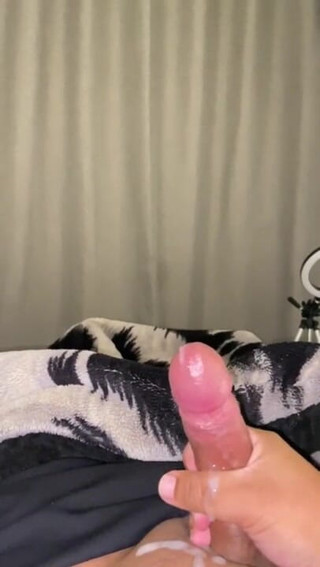 Dylan Ford: Gêmea brasileira adora gozar antes de ir para a cama |...