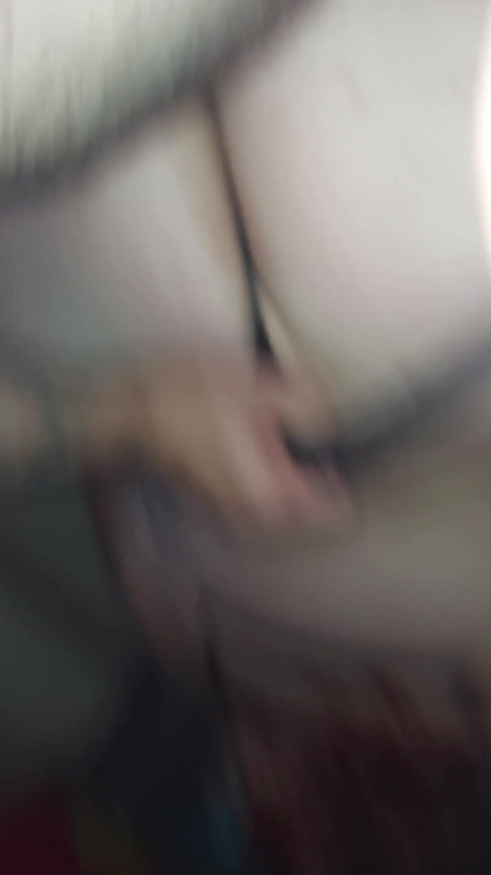 BbwCreampie69: Awek montel jalang miang dikongkek keras, kemudian dia melancap dengan...