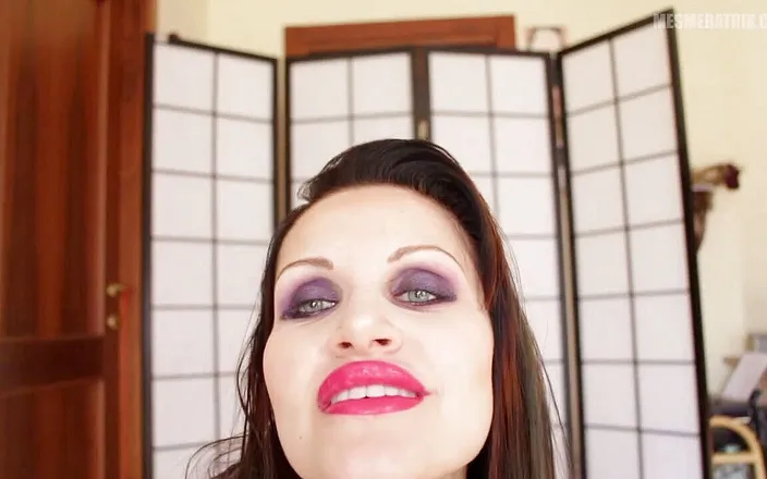 Lady Mesmeratrix Official: Let's cut those useless balls