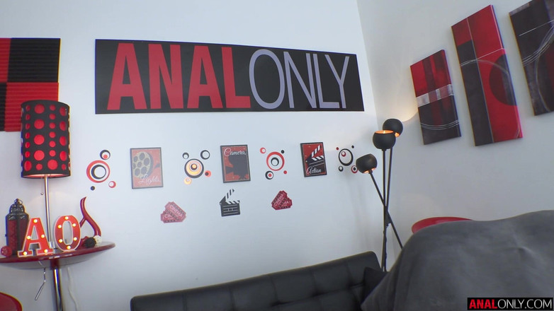 Anal Only: Lana adının yazmasını istiyor
