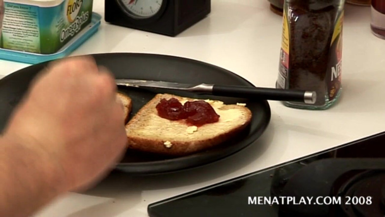 MenAtPlay: Začátek vzestupu