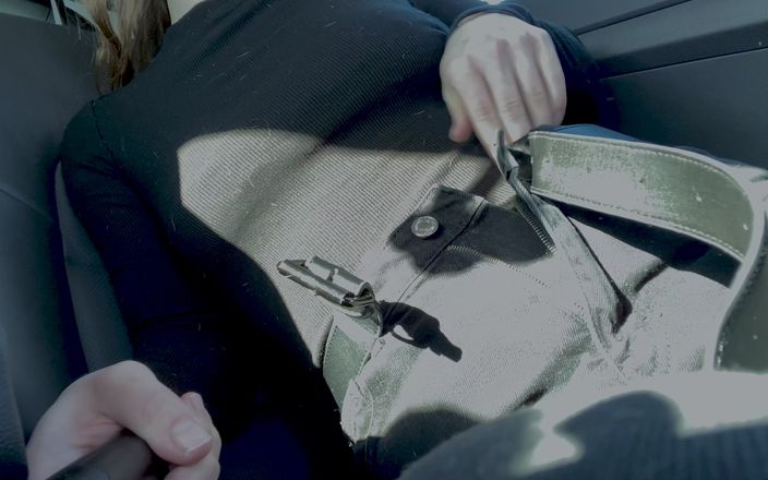 Lady Anna: Masturbuje v Uber Taxi podruhé