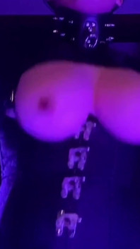 Travesti esclavo auto facial