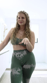 Ivy Andrews in Step Daughter Wants to Play Truth or Dare and Drink Pee