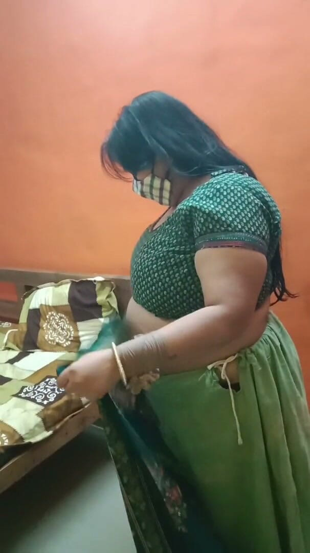 unwelcomeland: Deshi Gand Deshi Bur Deshi Chut Deshi Bhosada