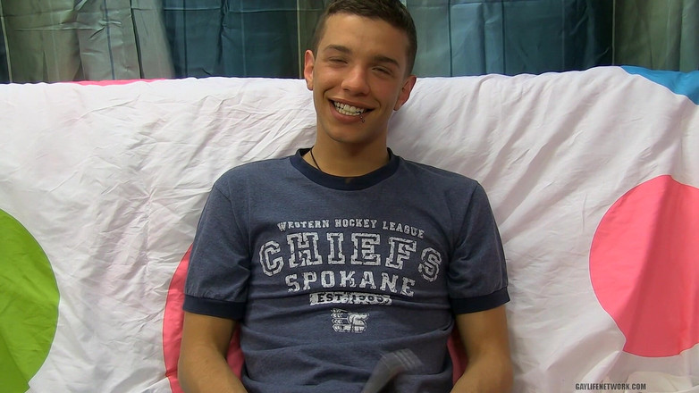 Lollipop Twinks: Все улыбки с Ryan Sharp