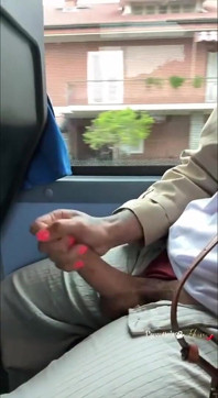 What a Cumshot, Lol Sabrina Is a Good Cumshot Inside the Bus, While the Collector Also Touched in Front of Her.