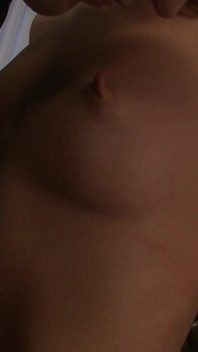 POV verslaafden scène-4_sexy blondine met een kutpiercing wordt gevuld met sperma