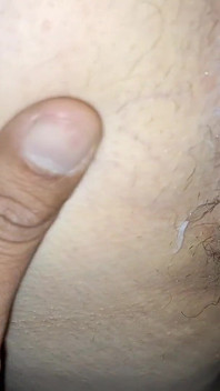 Saya menolak limfa jauh ke dalam cangkerangnya