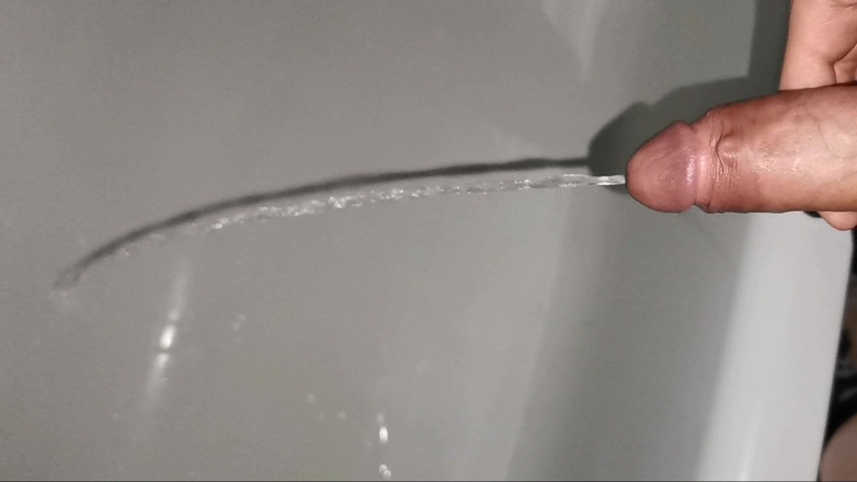 SEXY_GUYBEST: A Very Powerful Stream From a Large Penis