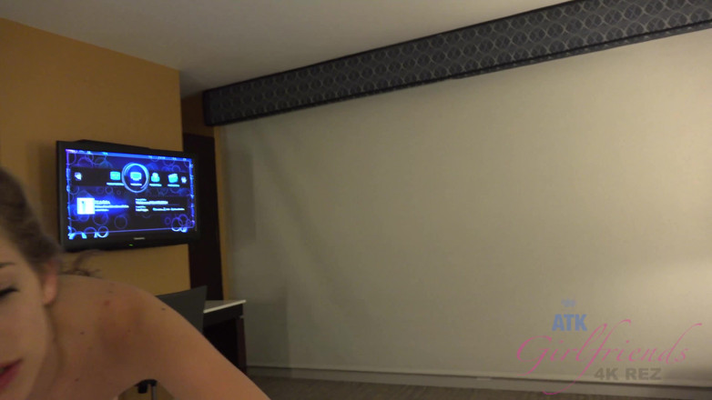 ATK Fans (Girlfriends): Virtuell semester i Las Vegas med Kimmy Granger del 2