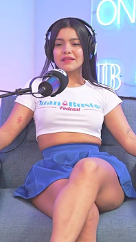 Camilahenao, Sexy Studentka, Má Extrémní Orgasmus Poté, Co Dostala Všechno Sperma Do Pusy!