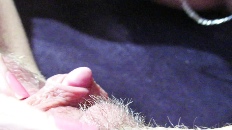 Cuteblonde666: Licking and sucking my big clit hairy pussy until I...