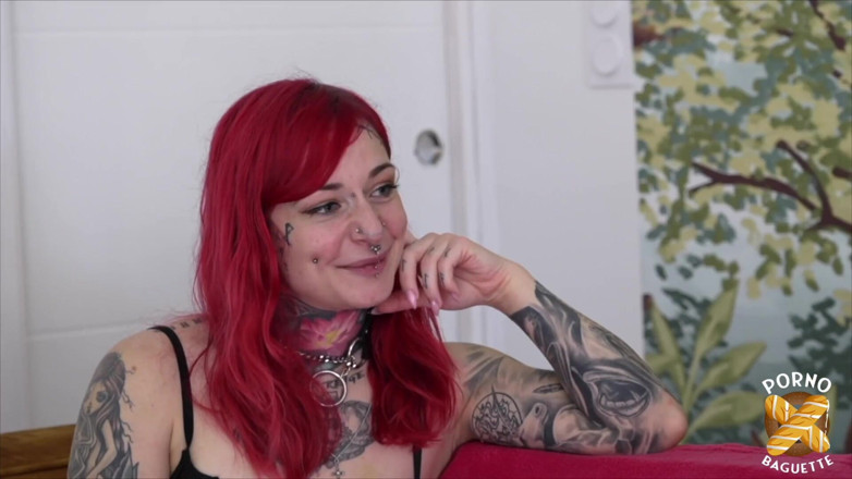 Porno Baguette: Sya, Krásná zrzka, Chce šukat celý den