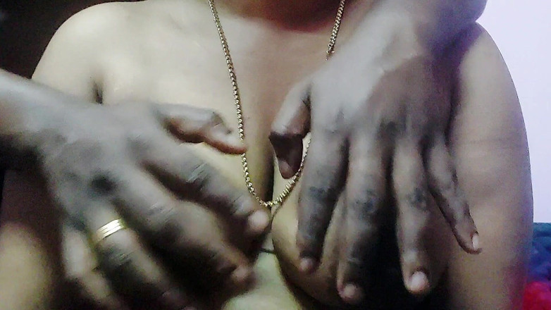 Desi Mohini: Sister-in-law Gave Full Fun Boy