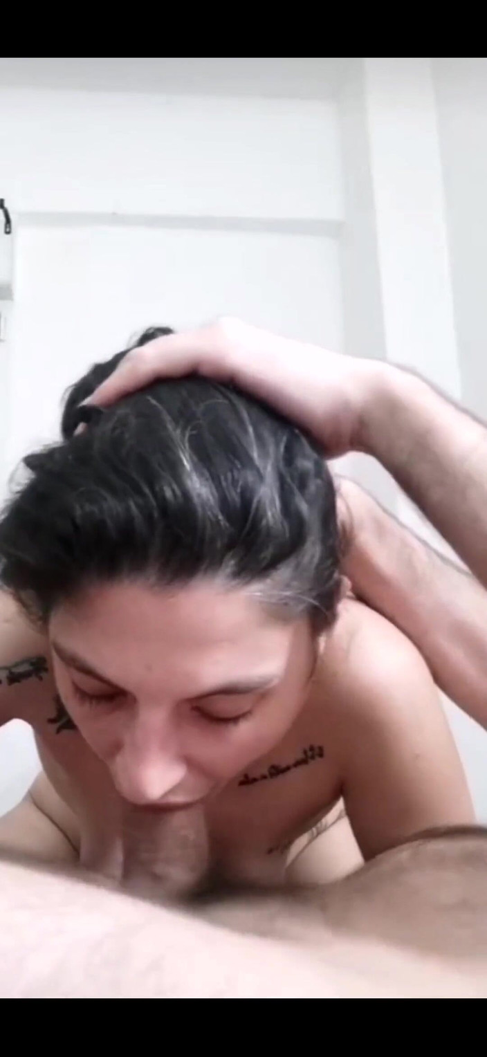 Hard & Rock cc: Pancutan mani di atas muka saya