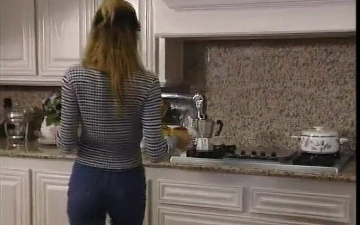 Outdoor pervs: Vintage - Teen Get Tight Asshole Stuffen