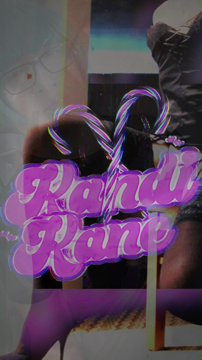 kandiKane: Dev cam dildo ile seksi kadın kılıklı sürtüğün göt piposuna...