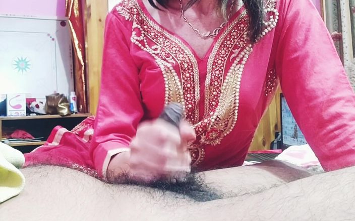 Bolly Karma: Adam güzel bir kıza yarağının ve götünün her santimini veriyor
