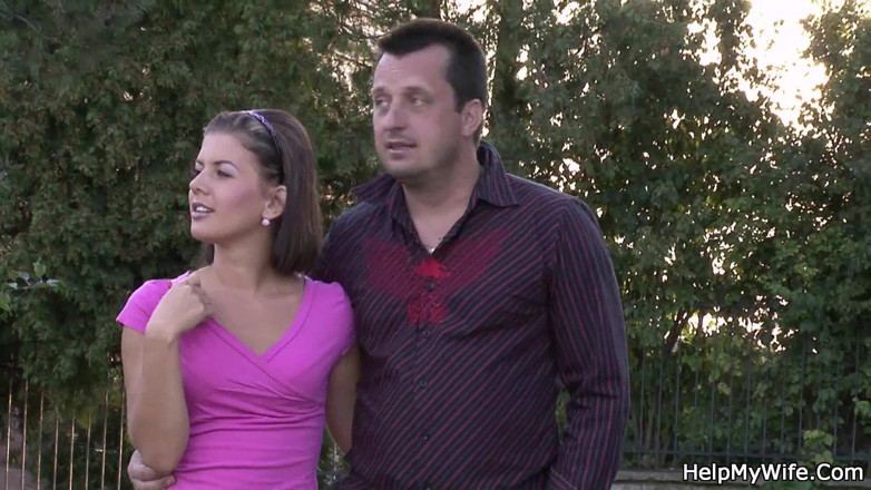 Help My Wife: Un inconnu a de la chance avec une femme mariée