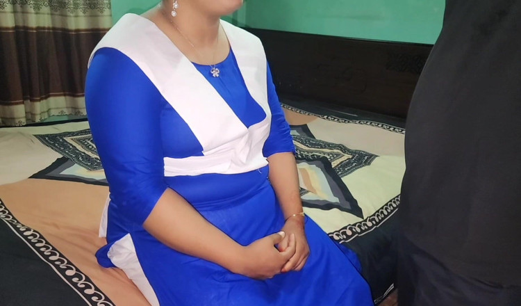 Akhi moni: Si Dia Mengongkek Tutor Persendirian Daripada Gajinya.