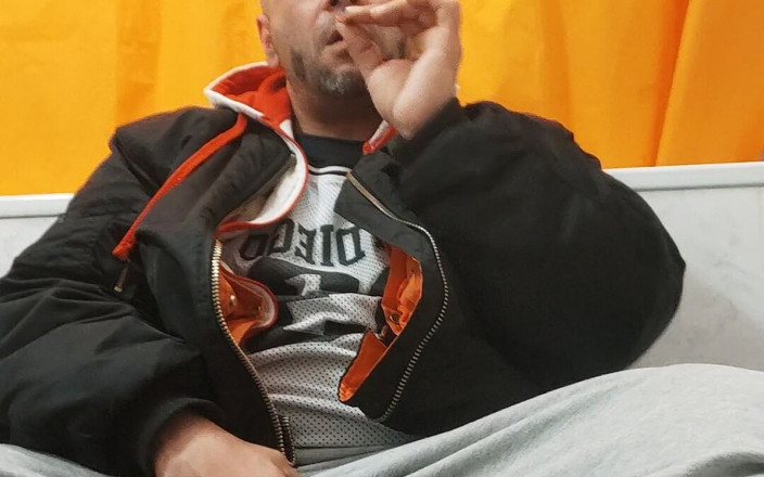 SmokedAlloy2: Dirtyjunkbro Uses an Artificial Pussy and Cumrein.