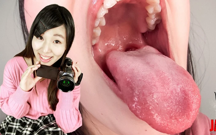 Japan Fetish Fusion: Amateur Asami's Sensational Fingers: a Journey to Explosive Pleasure