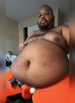 Blkhole420: Masaj asasını iç çamaşırıyla serbest bıraktılar mı?