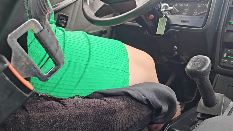 M4ndy: Drive to Work with Me