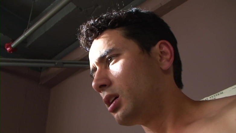 Male Dream: Injured dude rides his doctor's cock