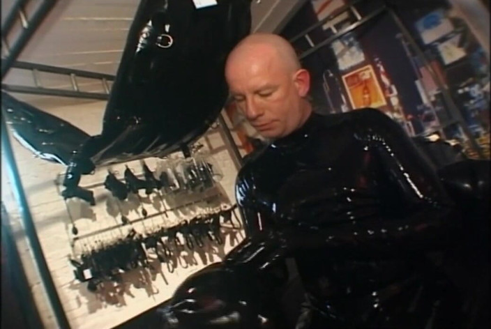 Absolute BDSM films - The original: В маске и с доминированием