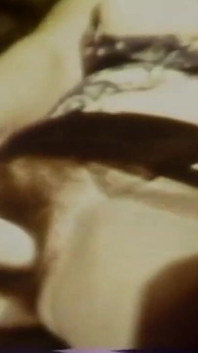 Solo de putas masturbándose - película de Restyling en full hd