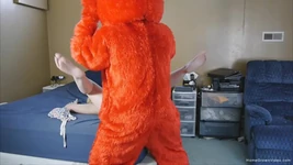 Pervertida Elmo goza sobre Lilly!