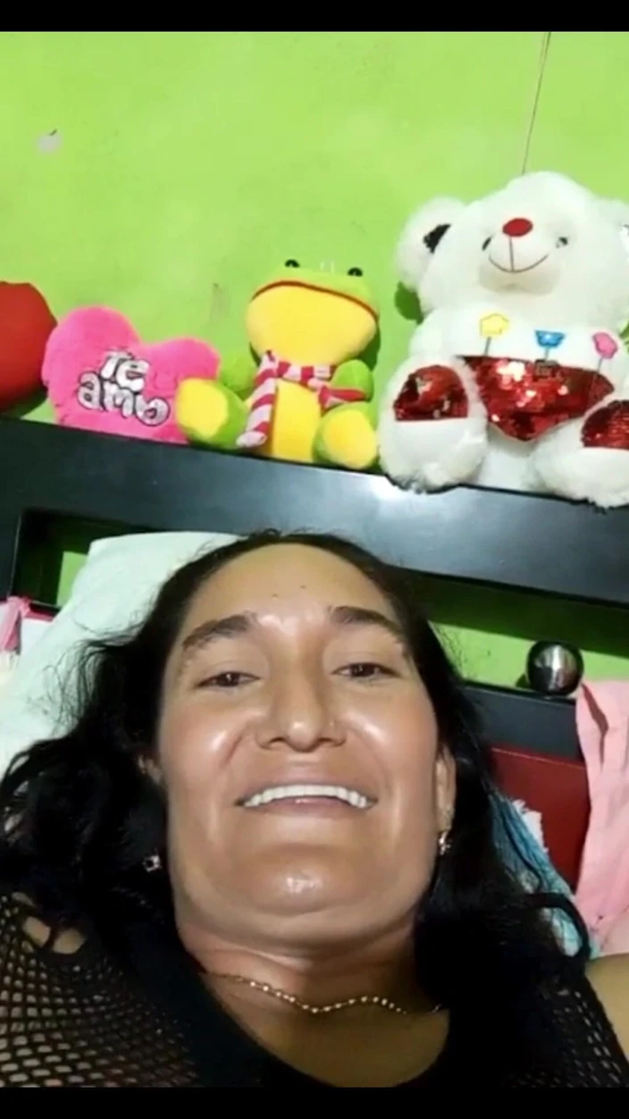 Anny Scorcia: Follo with a Carrot Between My Anus P2