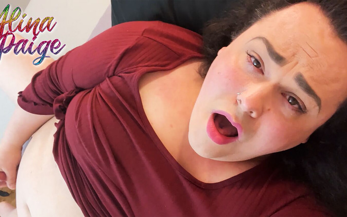 Miss Alina Paige: Guarda miei occhi mentre sborro