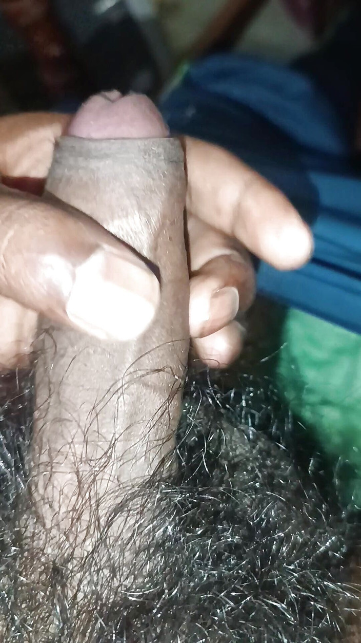 Anupamkiduniya: Ragazzo che pratica sega per riempirsi