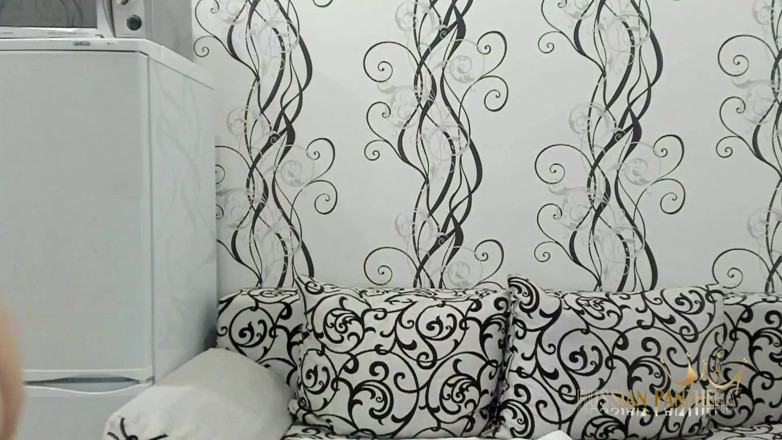 ANGELA_LADY: Me despi e me fode
