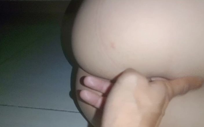 Amazingbeautycum: 18letá panna prolomená Indonésie nejnovější
