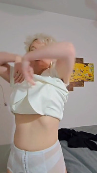 Idag milf sofy firar sin stygga födelsedag
