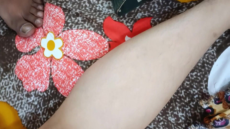 Catchybusty: 입에 넣고 내 페니스 층을 먹어 1