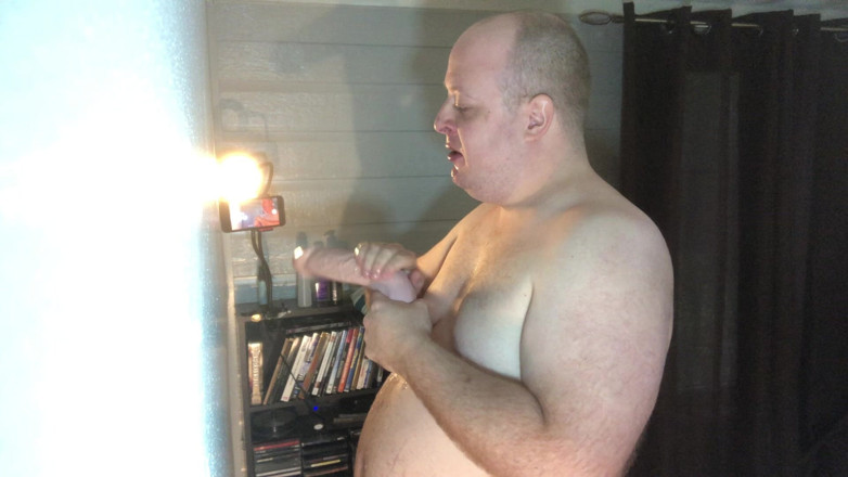 Charlieboy69: Garganta profunda con consolador enorme de 11 pulgadas con consolador en...