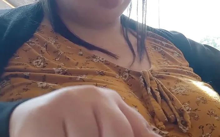 SSBBWLadyBrads: BBW SSBBW eating a full English whilst (no audio)