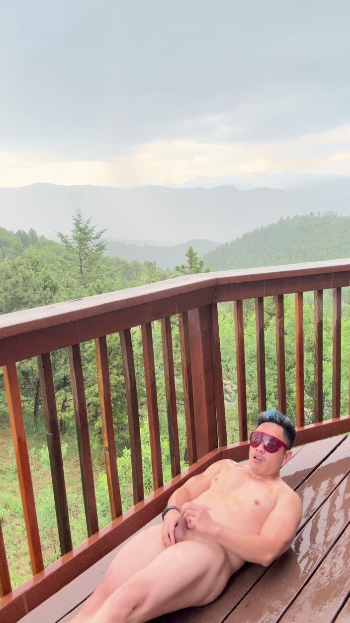 Barenakedmuscles: Mountain Storm Stud: Rain-soaked Asian Muscle Sensation