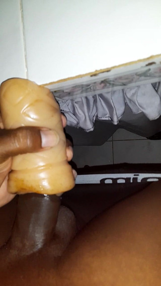Islandvibes69: Jerking off S11 E5