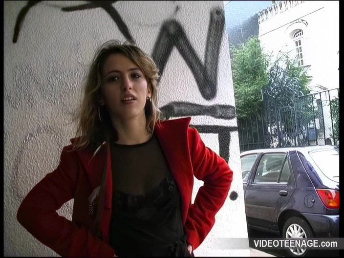 Videoteenage: Lovely 18 Year Blonde Girl Does Her First Casting